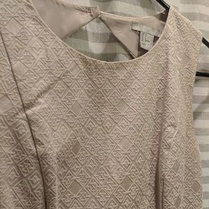 Sleeveless shift dress